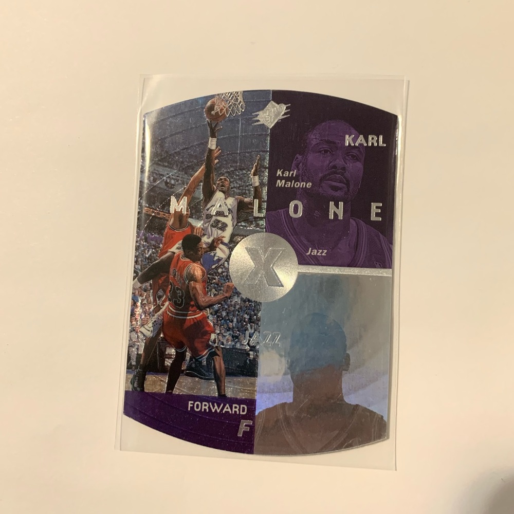 Karl Malone ‘98 Upper Deck SPx Die Cut Card